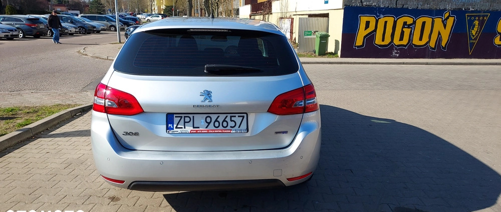 Peugeot 308 cena 27700 przebieg: 177000, rok produkcji 2015 z Police małe 67